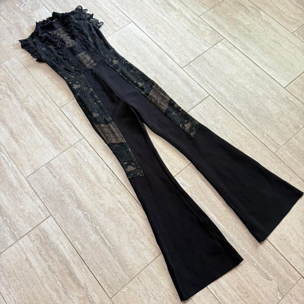 VTG Black Lace Jumpsuit Flare Wide Leg Lace Officesiren Romper Goth Y2K Coquette